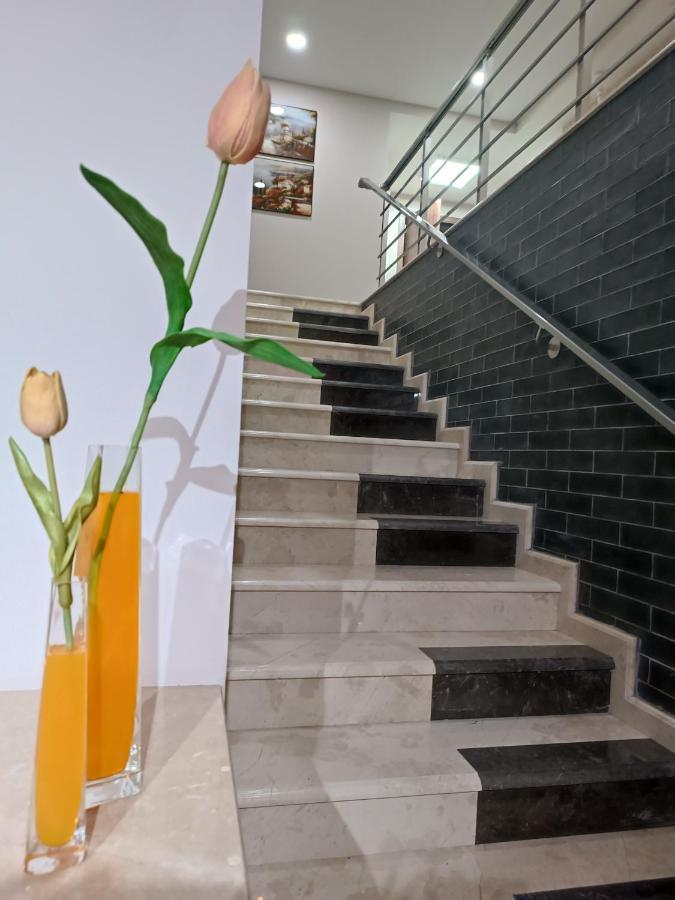 Hills Batumi Hotel Ngoại thất bức ảnh