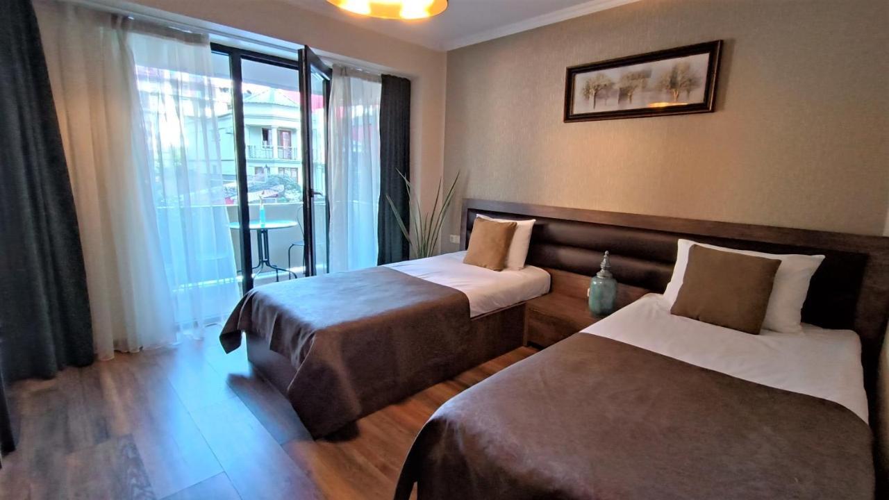 Hills Batumi Hotel Ngoại thất bức ảnh